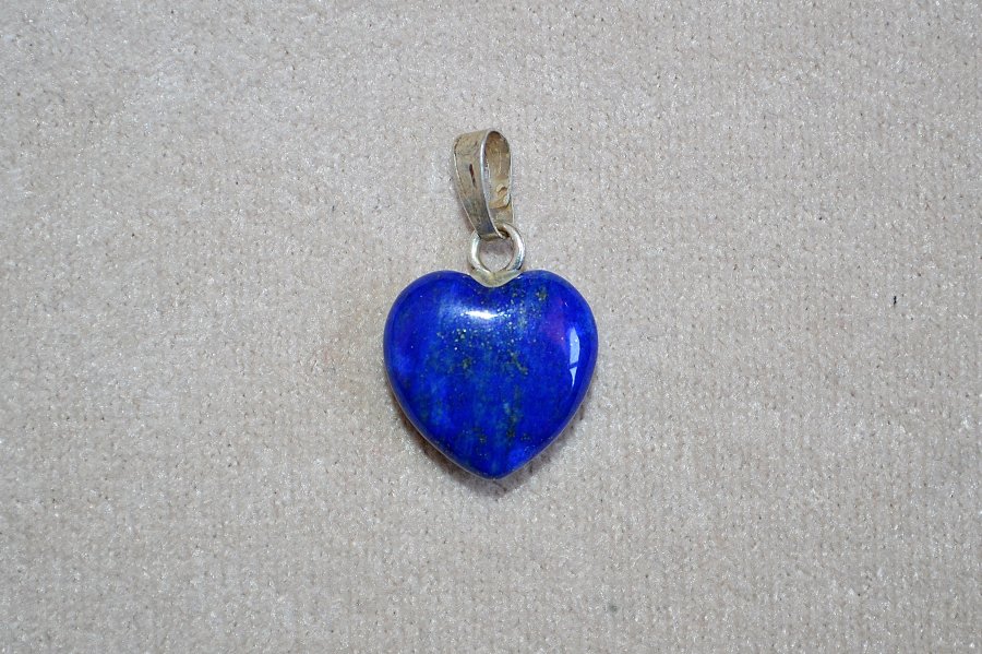 Lapis Lazuli szív medál