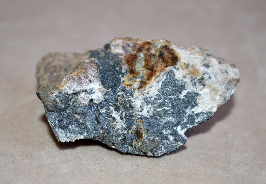 Rammelsbergit ásvány